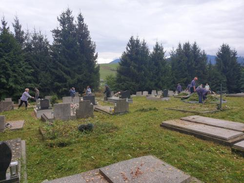 Brigáda starý cintorín