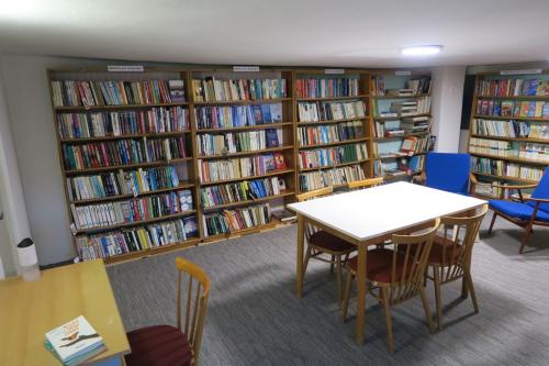 Obecná knižnica Galovany